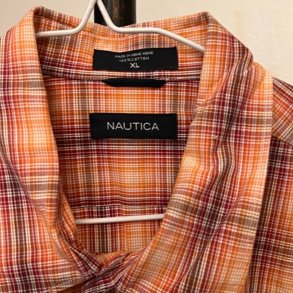 Men’s Nautica, extra large, short sleeve button down - Picture 5 of 5